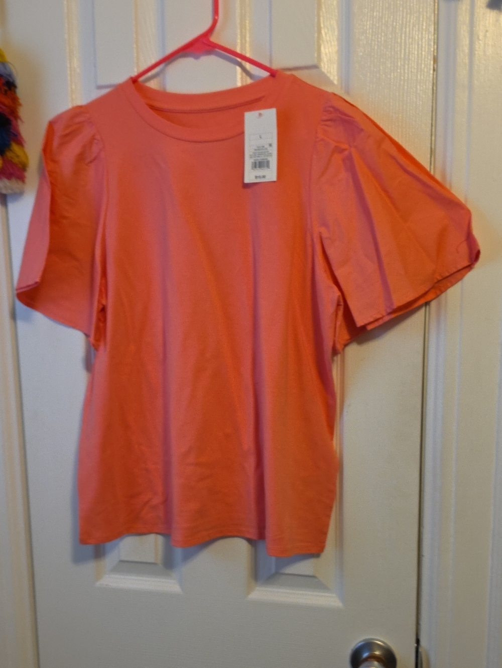 NWT Women's Coral Short Sleeve Puff-Sleeve Chic Tee